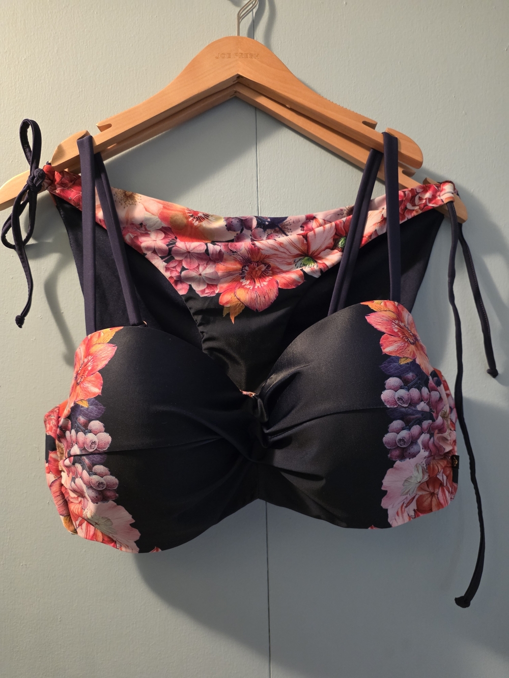 La Vie En Rose Black Bikini Top with Pink and Coral Floral Accents